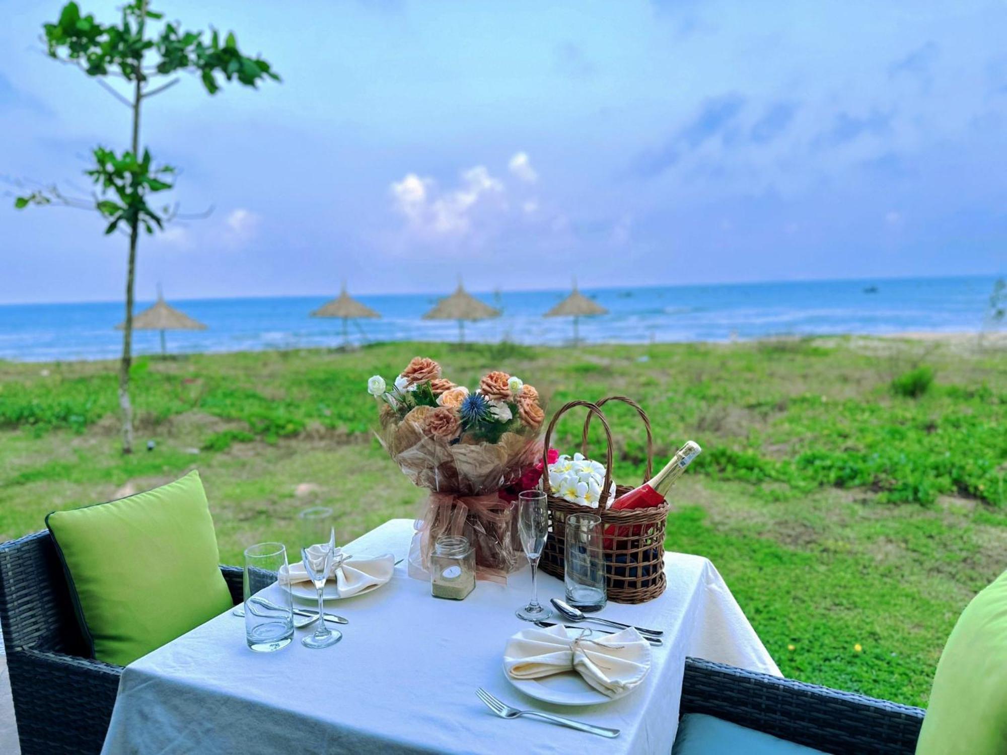 Crown Retreat Quy Nhon Resort Exterior foto